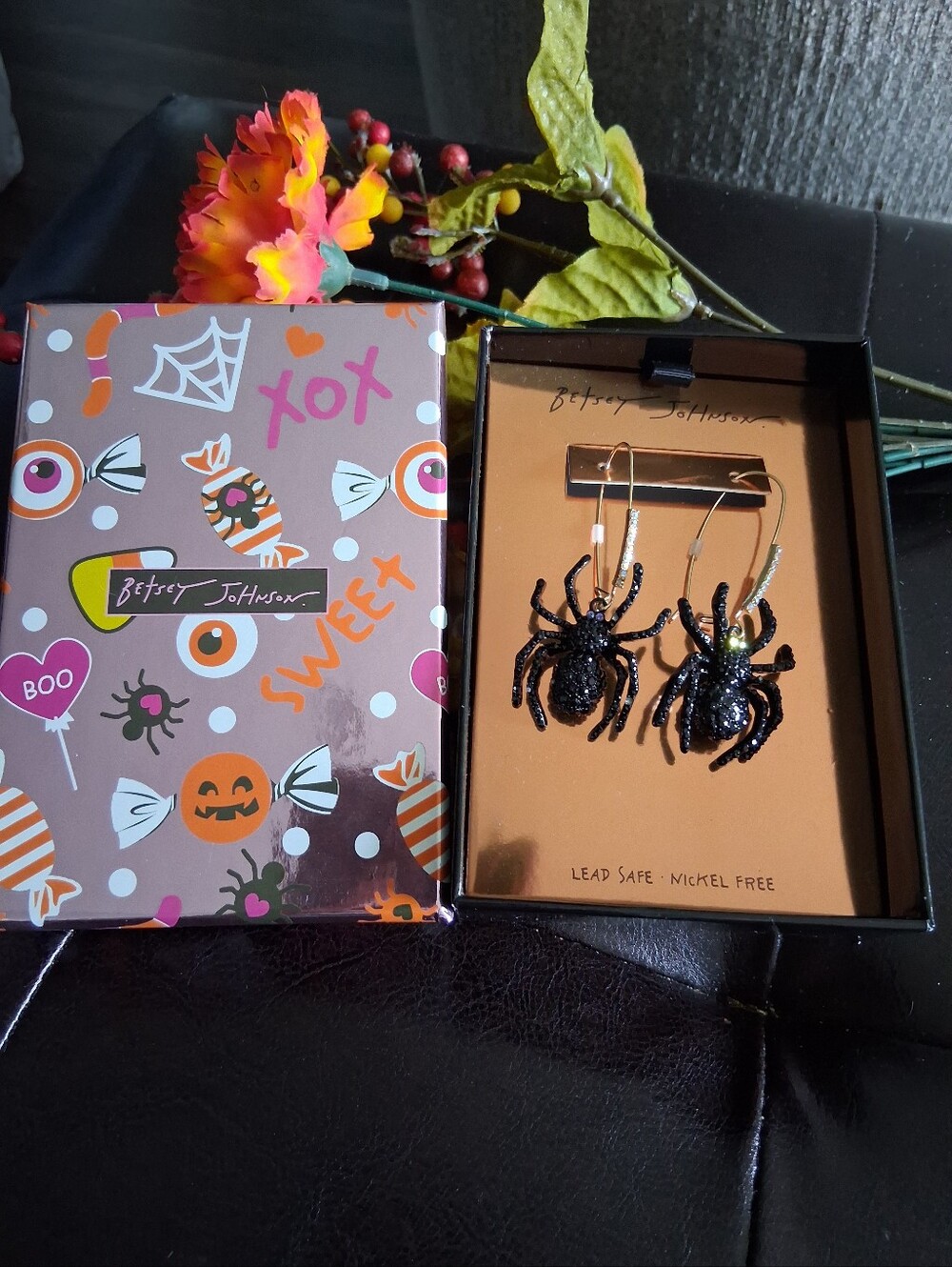 Betsey Johnson Spooky Spider Earrings - Picture 2 of 6